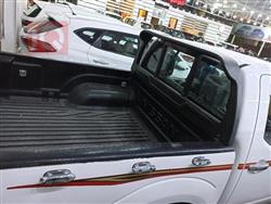 نيسان نافارا